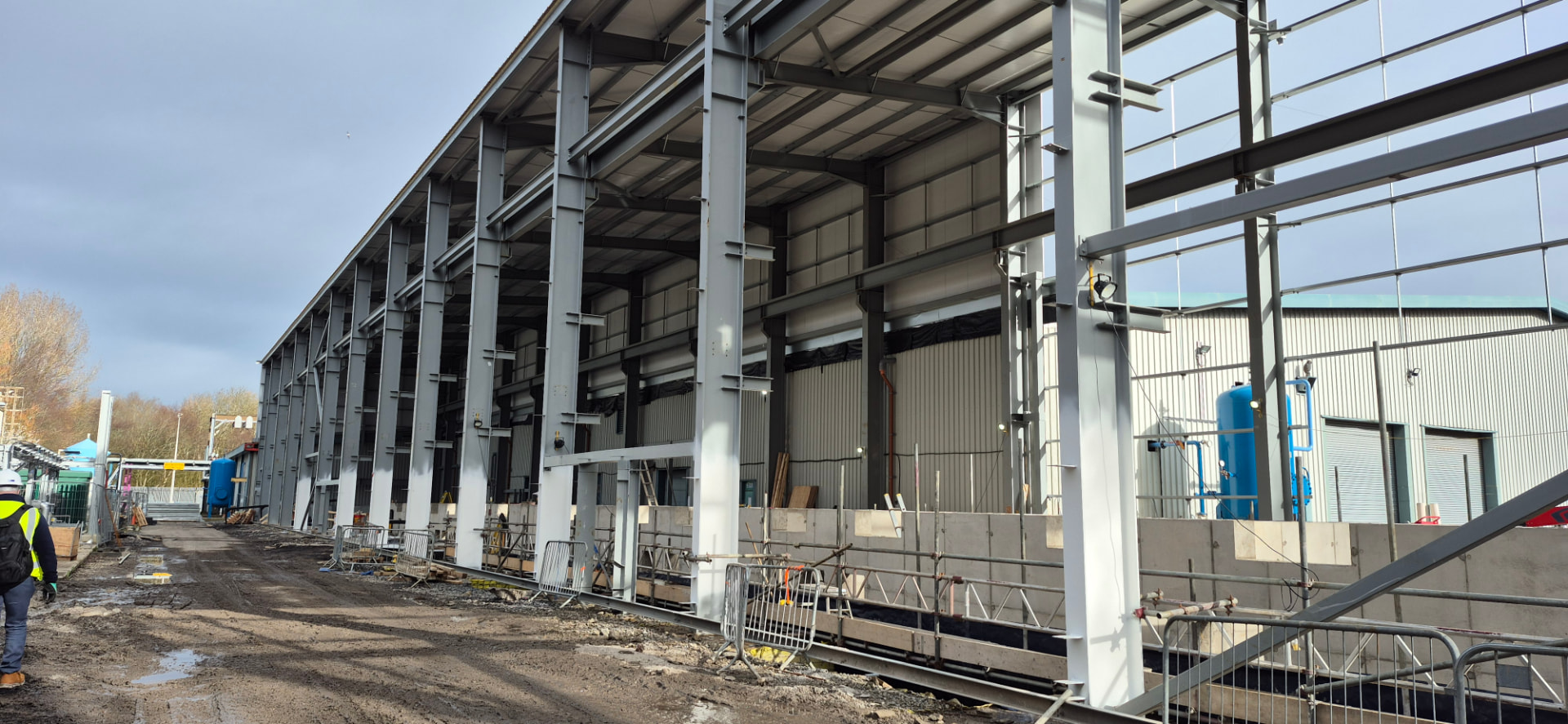 Perspex International, Darwen, Lancashire — Completed process building and steel frame at full scale